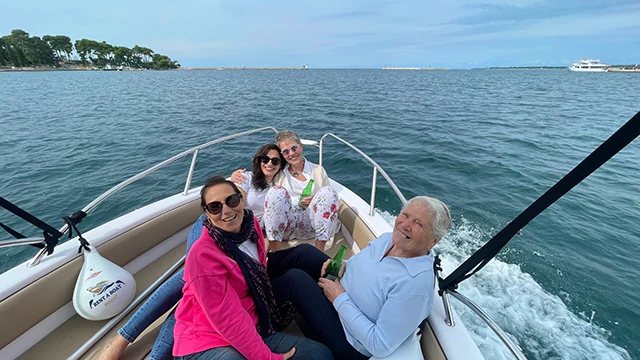 Rent A Boat Poreč - VODNI ŠPORTI IZLET